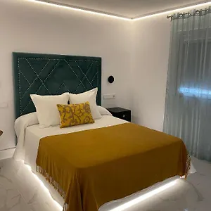 Appartement 13 Lives In, Ibiza